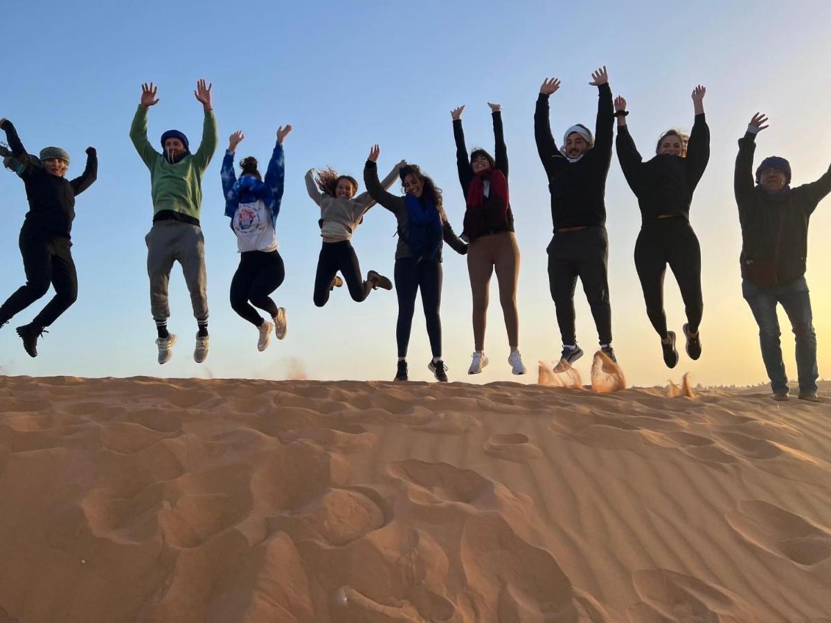 Merzouga Luxury Tents - Glamping Екстериор снимка